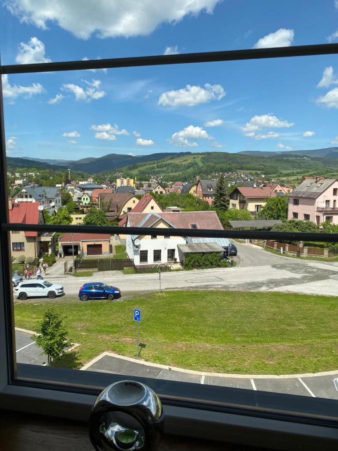 Deluxe Apartman Lisci Kopec Vrchlabí Extérieur photo